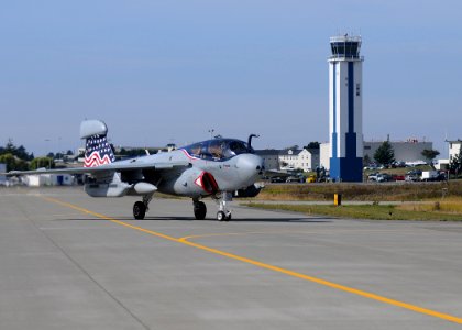 US Navy 100915-N-9520G-005 Prowler lands in Oak Harbor