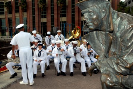 US Navy 081013-N-0486G-001 The Navy Band Southeast plays during the opening festivities of the rededication ceremony of Jacksonville's Lone Sailor Navy Memorial