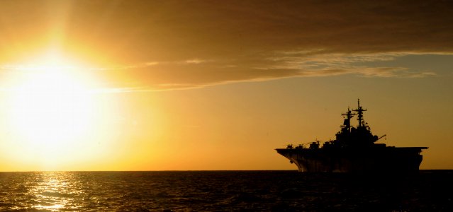 US Navy 081016-N-5642P-002 The amphibious assault ship USS Kearsarge (LHD 3) is underway off the coast of the Dominican Republic after launching a landing craft utility