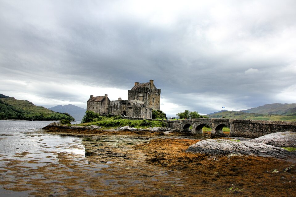 Masonry landscape clouds