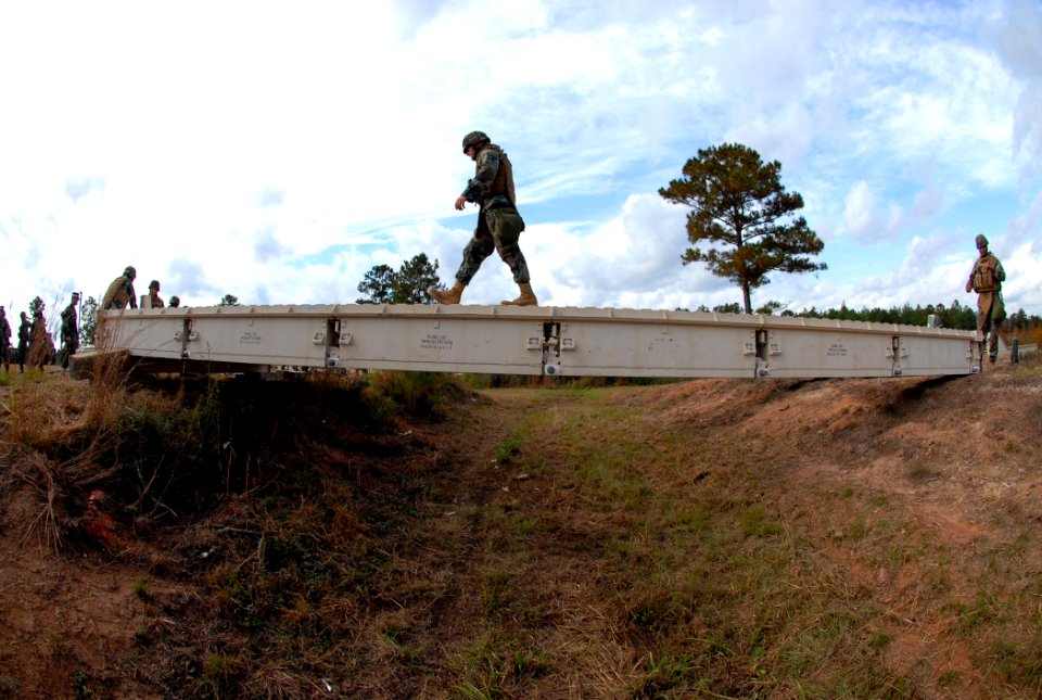 US Navy 081114-N-7367K-033 A Seabee bridge crew tests a medium girder bridge