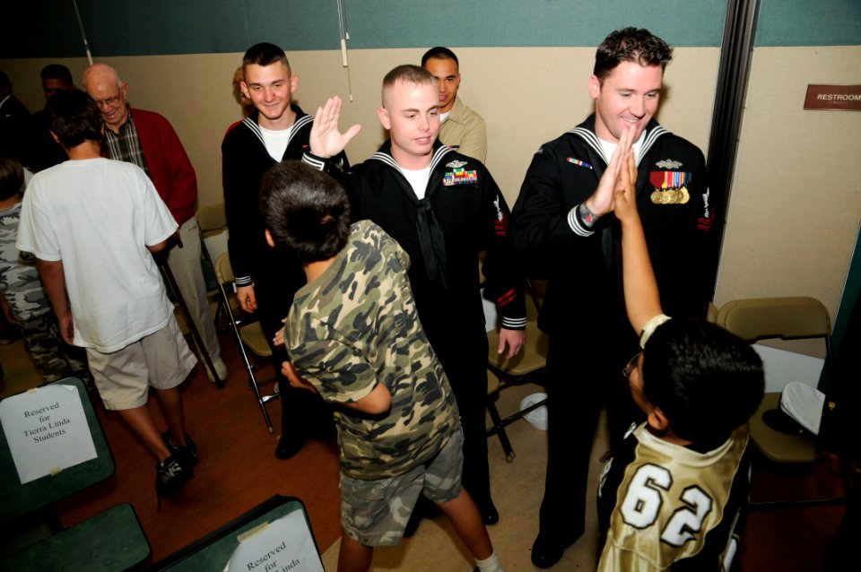 US Navy 081107-N-9584H-028 Service members from Naval Base Ventura County meet students at Tierra Linda Elementary School