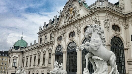 Sculpture tour austria