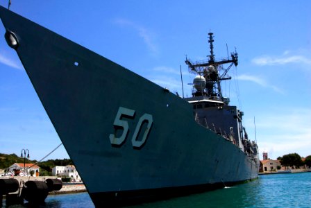US Navy 100604-N-7638K-097 he guided-missile frigate USS Taylor (FFG 50) is berthed at Naval Station Mahon, Menorca, Spain