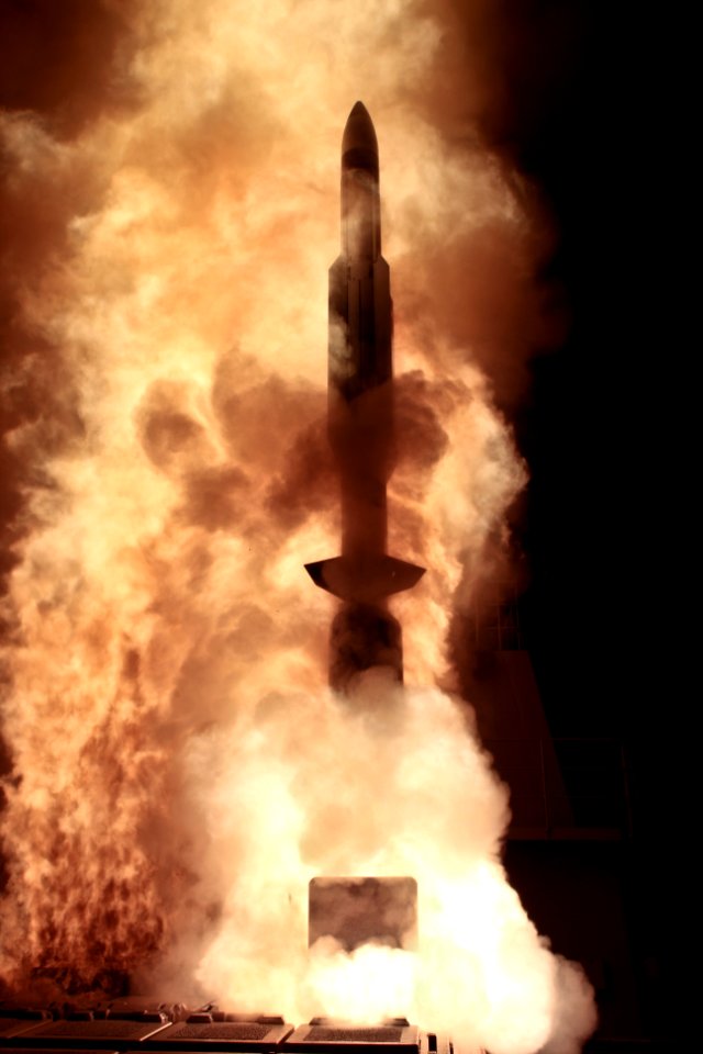 US Navy 081119-N-0000X-002 The Japan Maritime Self Defense Force destroyer JDS Chokai (DDG 176) launches a Standard Missile 3 during a Missile Defense Agency joint missile defense intercept test
