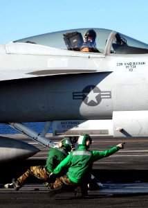 US Navy 081119-N-9900B-005 Cmdr. Daniel