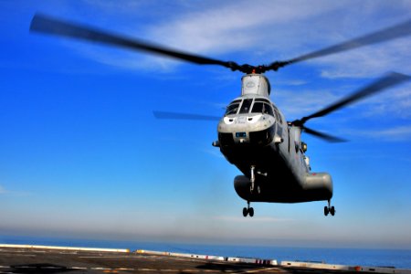 US Navy 081206-N-4774B-121 A Marine CH-46E helicopter assigned to the