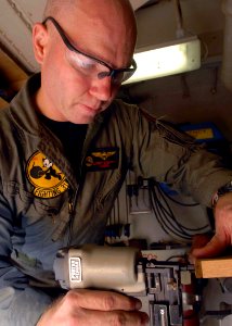 US Navy 081129-N-2456S-066 Cmdr. Larry