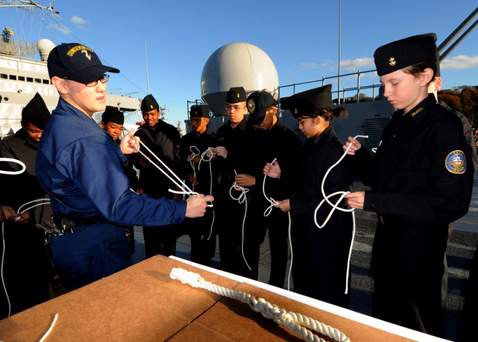 US Navy 081205-N-3262C-018 Junior Reserve Officer Training Corps cadets from Nile C. Kinnick High School in Yokosuka, Japan, learn basic seamanship skills