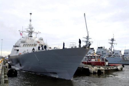 US Navy 081215-N-4515N-158 The littoral combat ship USS Freedom (LCS 1) arrives in Norfolk after a month-long underway through the Great Lakes, Eastern Canada and the Northeast coast of the United States