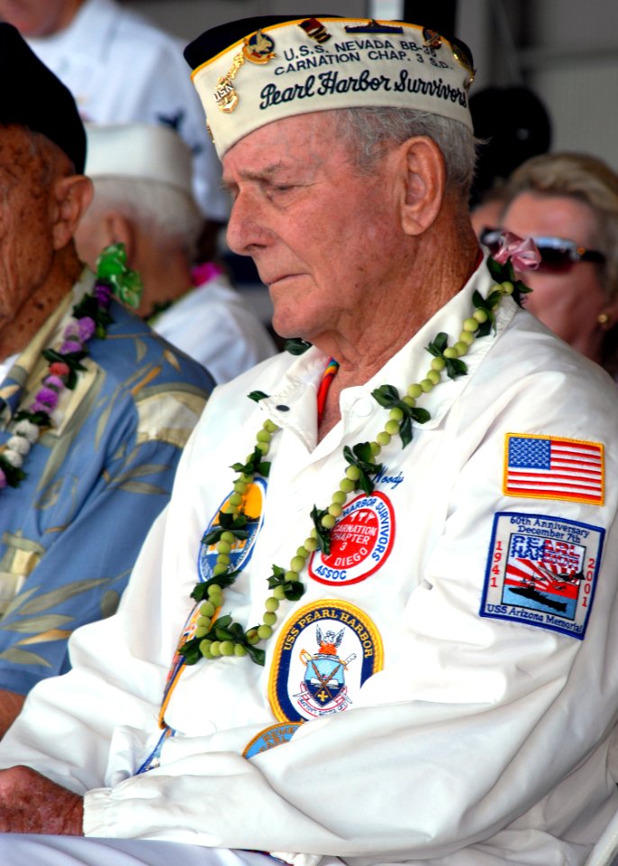 US Navy 081207-N-5476H-103 earl Harbor survivor Woody Derby attends a joint U.S. Navy-National Park Service ceremony commemorating the 67th anniversary of the attack on Pearl Harbor