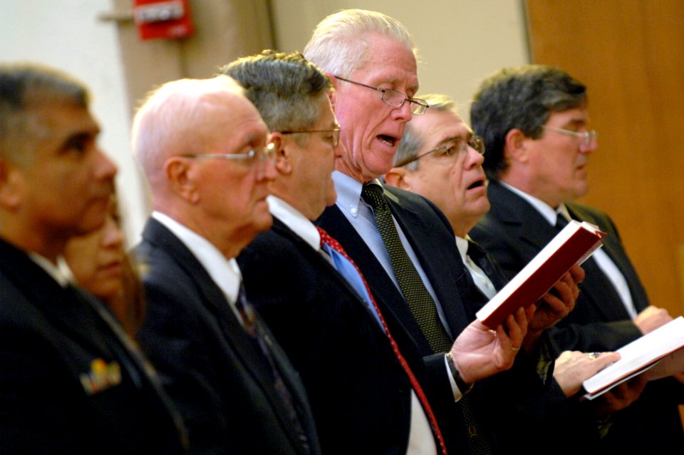 US Navy 081208-N-9818V-077 Master Chief Petty Officer of the Navy Joe R. Campa, Jr., Diana Campa, MCPON Robert Walker, MCPON John Hagan, MCPON Billy C. Sanders, MCPON James L. Herdt and MCPON Terry Scott attend funeral services
