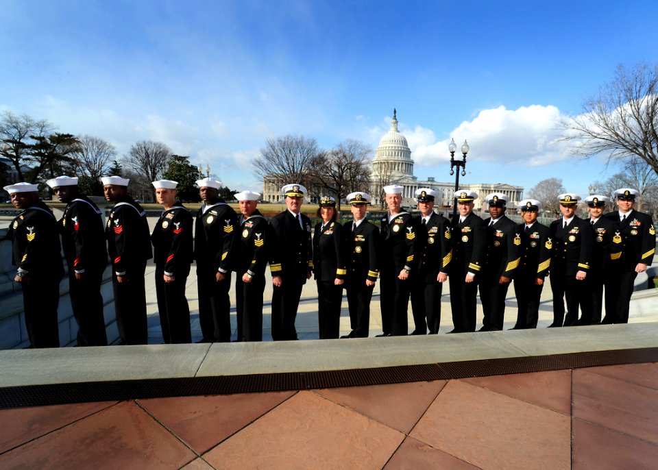 US Navy 090108-N-7948R-007 Navy Recruiting Command's 2008 Recruiters of the Year pose in front of the nation's capital