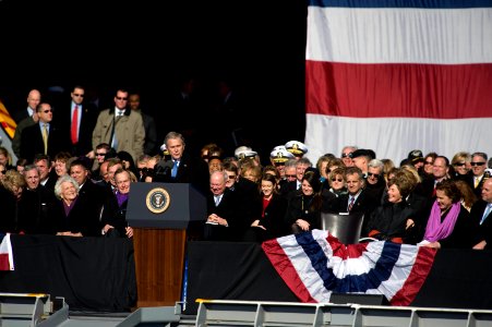 US Navy 090110-N-0696M-091 President George W. Bush addresses the audience at the commissioning ceremony for the aircraft carrier USS George H.W. Bush (CVN 77)