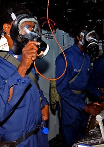 US Navy 090114-N-1082Z-002 Sailors conduct bridge operations