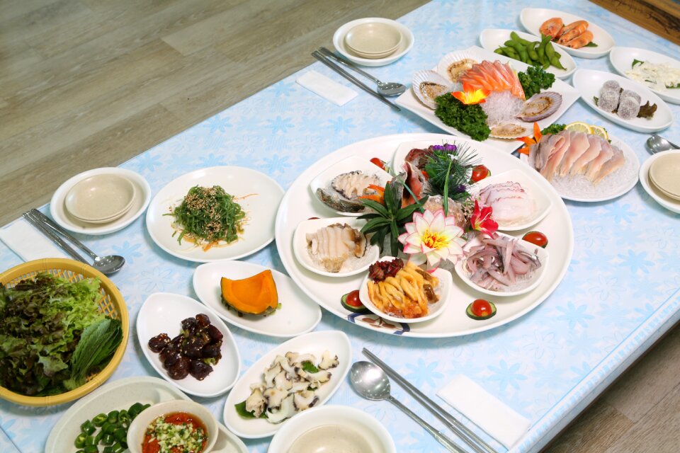 Food sashimi house time