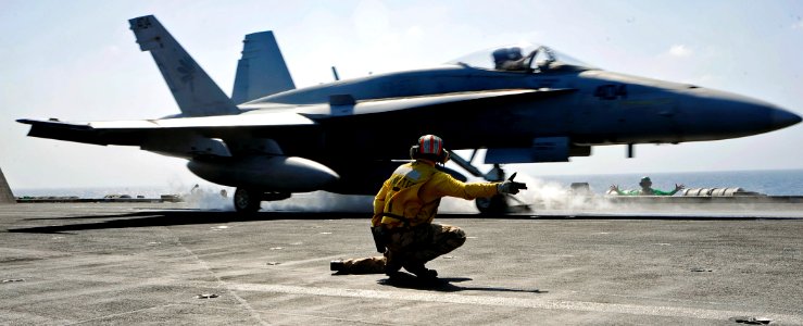US Navy 090205-N-8822R-100 Lt. Dean Debourge
