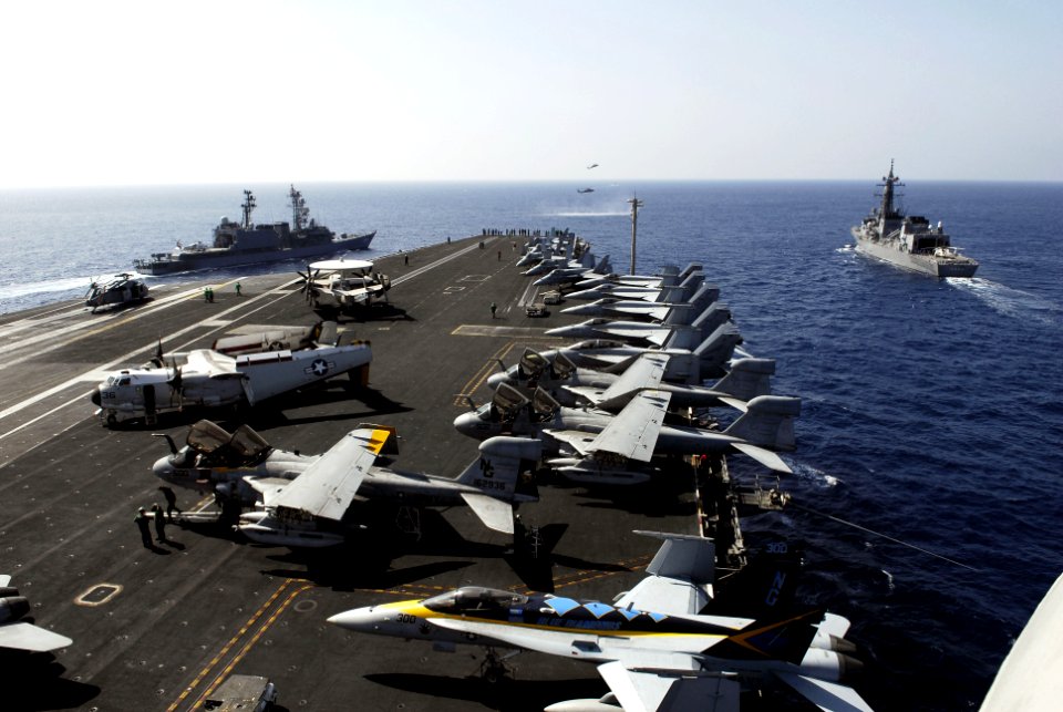 US Navy 090212-N-8157C-010 he Japan Maritime Self-Defense Force destroyers JS Oonami (DD 111), right, and JS Amagiri (DD 154), are underway with the Nimitz-class aircraft carrier USS John C. Stennis (CVN 74)