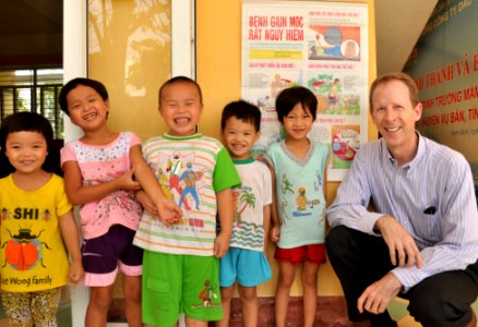 USAID Delivers Deworming Medication to Kindergartners in Nam Dinh Province (8920393027) photo
