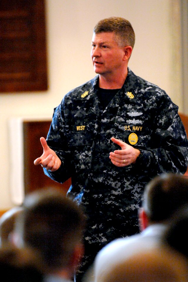 US Navy 090219-N-9818V-099 Master Chief Petty Officer of the Navy Rick West answers questions from Sailors at Naval Submarine Base Kings Bay