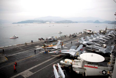 US Navy 090227-N-6597H-060 Sailors conduct aircraft maintenance