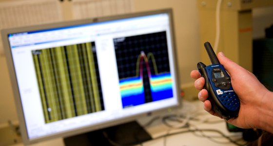 US Navy 090306-N-7090S-351 Personnel at the Navy Explosive Ordnance Disposal (EOD) Technical Division, Indian Head, Md., demonstrate how radios and walkie-talkies send out frequencies that could detonate IEDs