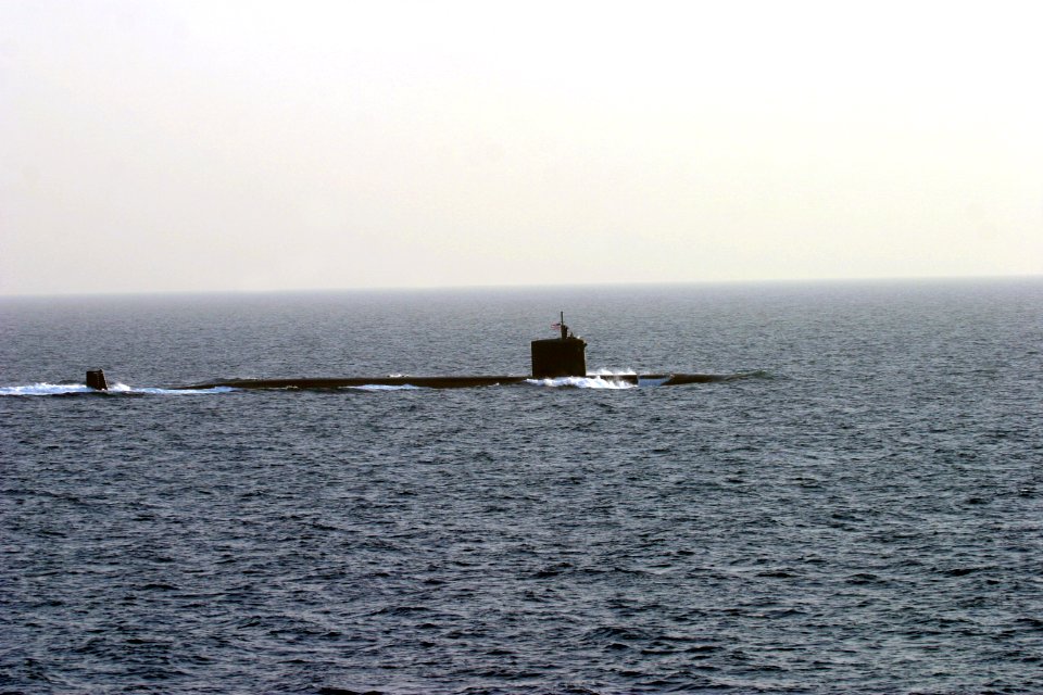 US Navy 090320-N-XXXXX-001 The Los Angeles-class attack submarine USS Hartford (SSN 768) is underway in the Persian Gulf after a collision with the amphibious transport dock ship USS New Orleans (LPD 18)