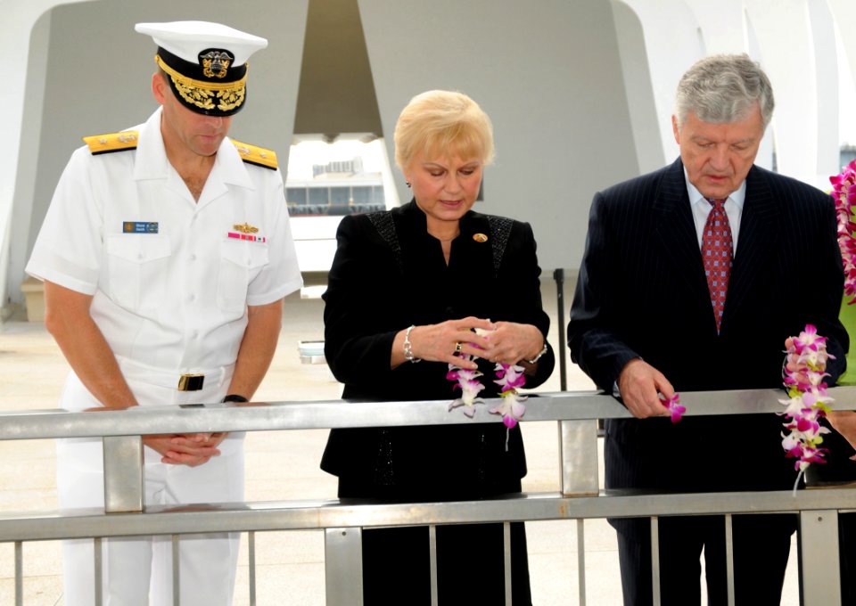 US Navy 090325-N-3666S-101 Rear Adm. Dixon Smith gives a tour of the USS Arizona Memorial