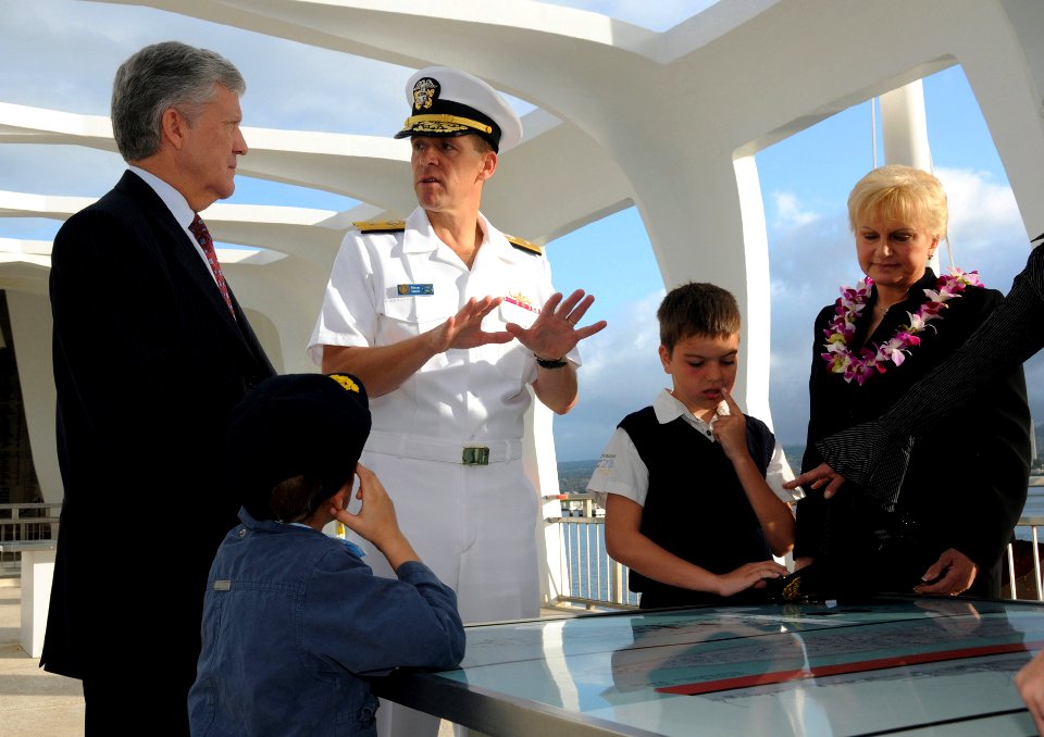 US Navy 090325-N-3666S-059 Rear Adm. Dixon Smith, Commander, Navy Region Hawaii and Commander, Naval Surface Group Middle Pacific, speaks with Ferenc Somogyi, Hungarian Ambassador to the United States