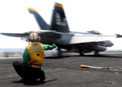 US Navy 090331-N-9988F-001 An F-A-18F Super Hornet assigned to the