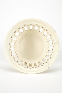 Ushe, Fruktskål, 1800-tal - Hallwylska museet - 90450