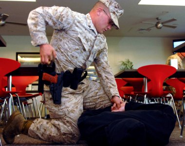 USNHO holds force protection exercise 131120-N-HE318-005