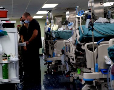 USNS Comfort Provides Care for Critical Patients in Intensive Care Unit (49826525976) photo