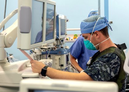 USNS Mercy Surgery (49837752677)