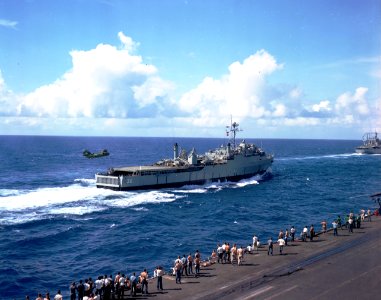 USS Anchorage (LSD-36) underway in the East China Sea, 29 July 1970 (428-KN-19090)