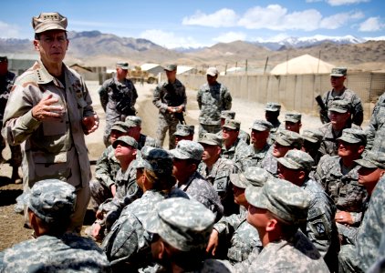 US Navy 090422-N-0696M-171 Chairman of the Joint Chiefs of Staff Adm. Mike Mullen speaks with soldiers assigned to Forward Operating Base Airborne, Afghanistan