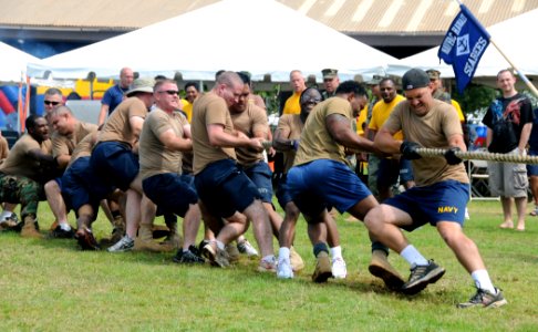 US Navy 090424-N-3666S-009 Sailors assigned to Naval Facilities Engineering Command Hawaii participate in a tug-o-war athletic event at Rainbow Bay Marina during the 2009 Naval Station Pearl Harbor Captain's Cup competition