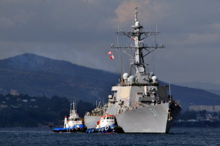 USS Arleigh Burke visits Souda Bay 120217-N-MO201-024