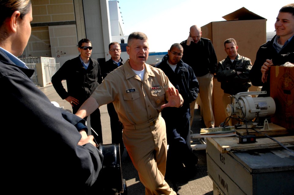US Navy 090430-N-9818V-155 Master Chief Petty Officer of the Navy (MCPON) Rick West speaks with Sailors from the Electronic Attack Squadron 141 (VAQ-141), the