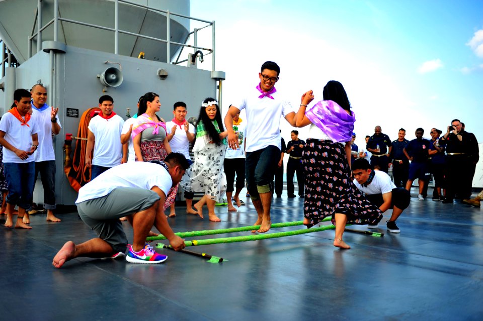USS Blue Ridge activity 150510-N-QL961-213