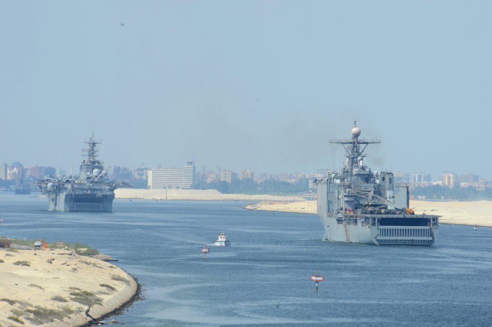 USS Bataan (LHD 5) 141002-N-BD629-218 (15369818050)