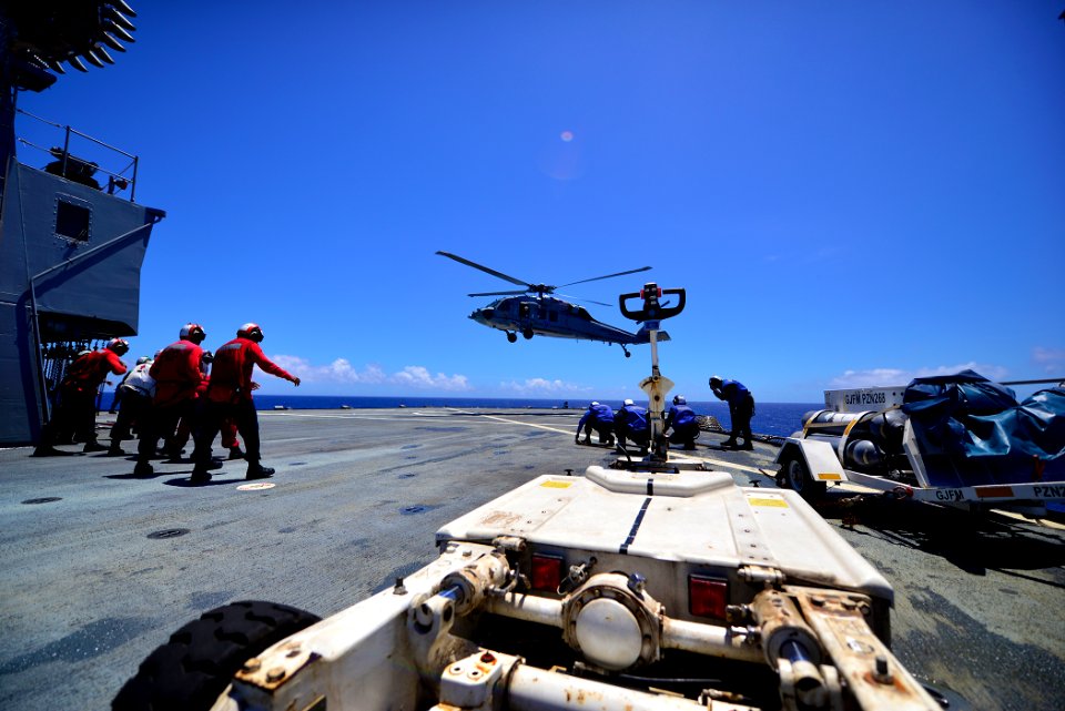 USS Blue Ridge flight operations 150515-N-OK605-018