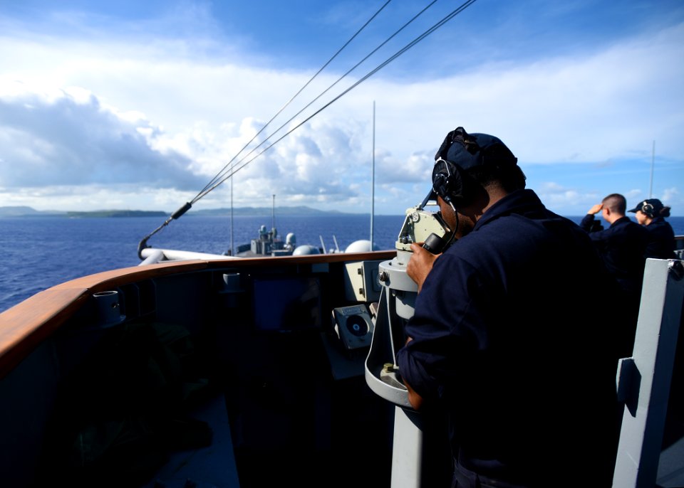 USS Blue Ridge operations 150621-N-NM917-021