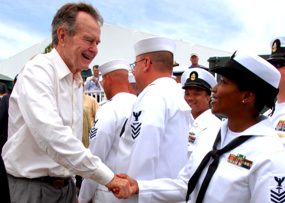 US Navy 090506-N-3013W-012 Former President of the United States George H. W. Bush greets sailors from Naval Air Station Jacksonville at the Players Championship at TPC Sawgrass during Military Appreciation Day