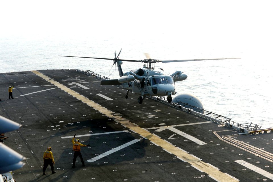 USS Bonhomme Richard conducts flight operations. (13453189473)