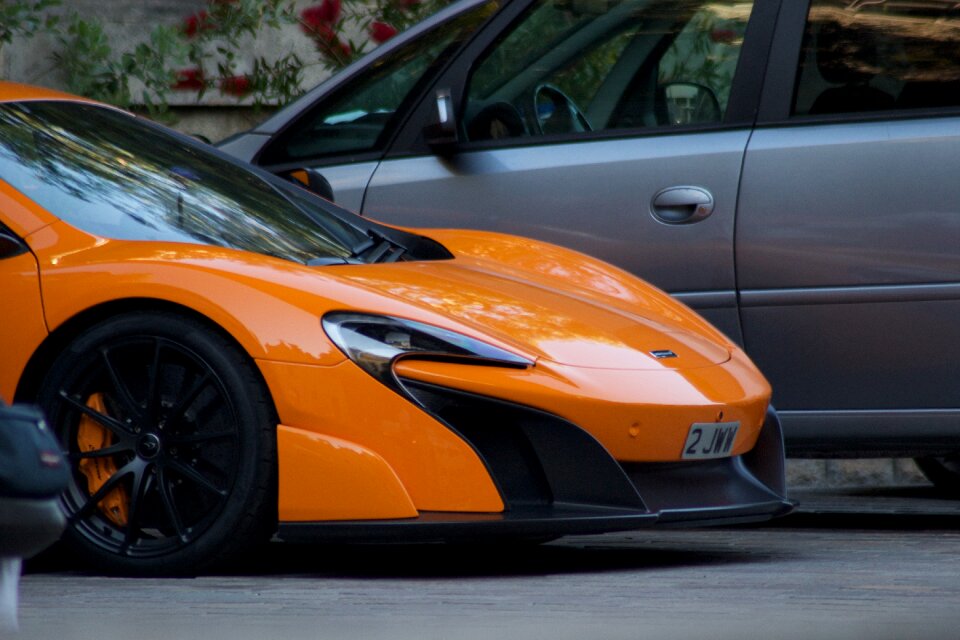 Drive wheel mclaren photo