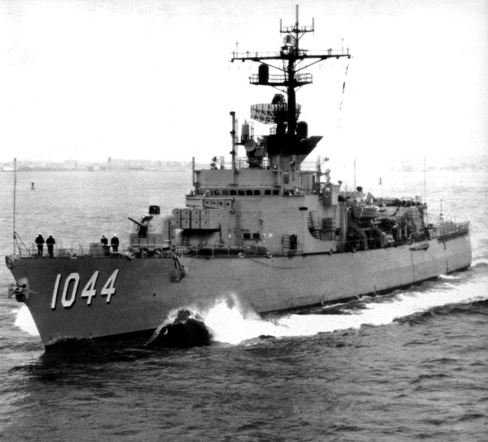 USS Brumby (DE-1044) underway at sea, in 1967