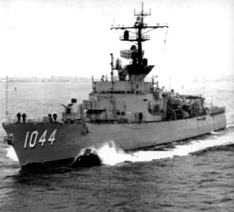 USS Brumby (DE-1044) underway at sea, in 1967