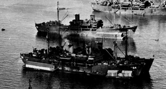 USS Bracken (APA-64) at Pearl Harbor, Hawaii (USA), in February 1946 (80-G-702126)
