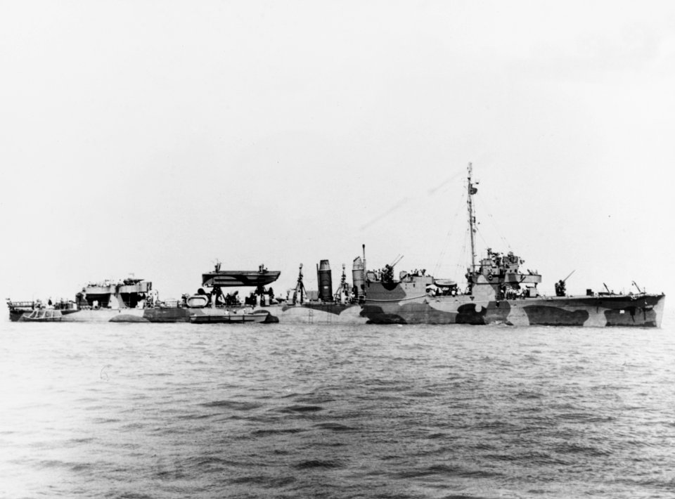 USS Brooks (APD-10) in San Francisco Bay, California (USA), on 24 August 1944 (NH 91790)